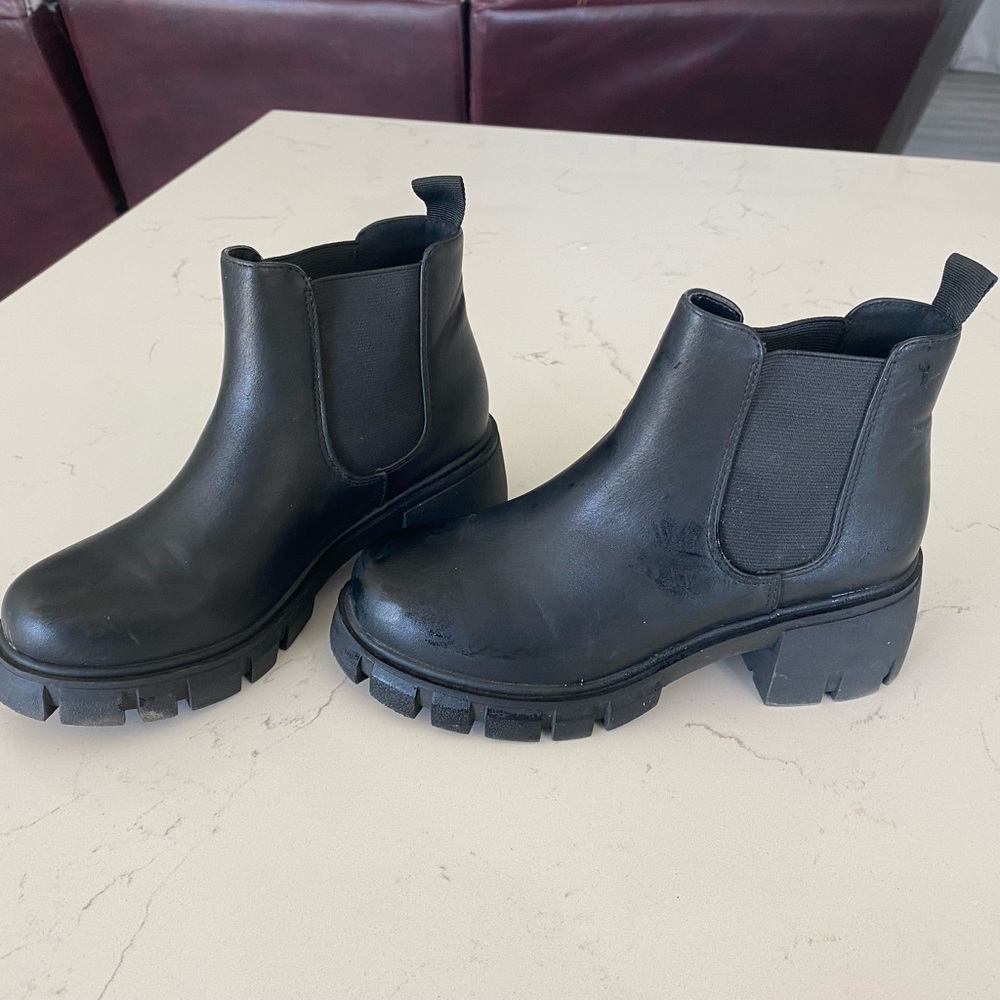 Chunky booties